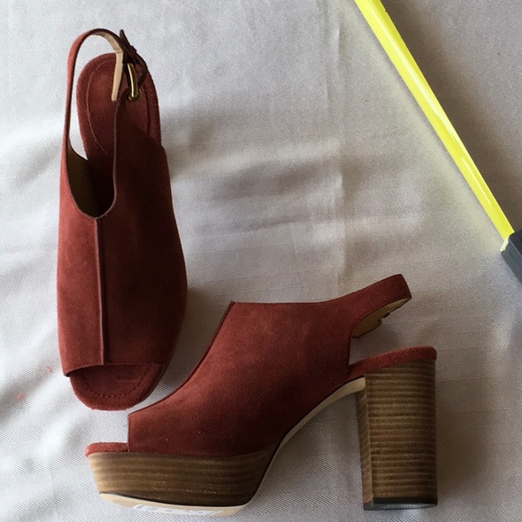 NEW Michael Kors Kimber Suede platforms - Picture 8 of 8